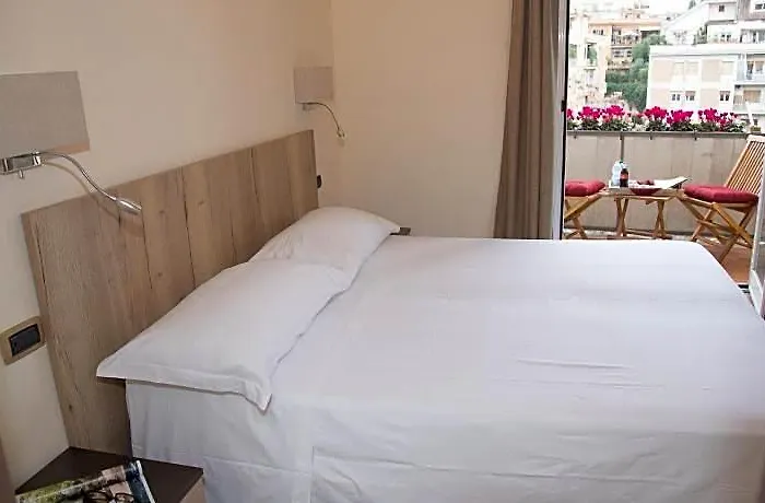 Jsk 4* Roma